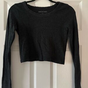 American Eagle Outfitters Dark Gray Long-Sleeve Cropped Top